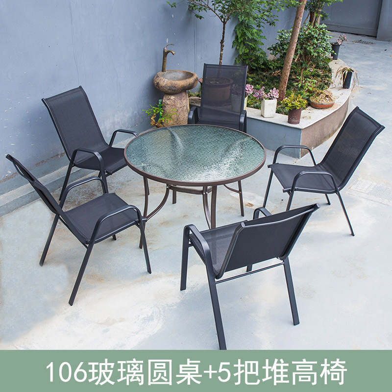 large round table