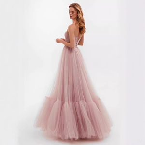 Vestido de Novia Azul con Hombros Descubiertos, Manga Larga de Malla, Cintura Imperio y Volantes, Estilo Cola de Sirena - Product Image 4