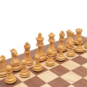 Jogo de tabuleiro de xadrez feito à mão, torneio de madeira antigo para crianças e adultos ao ar livre