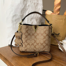 Bolsos de Mano de Diseño Famoso a Precio de Fábrica para Mujer, Bolsos de Hombro de Cuero Rojo y Negro, Elegantes Bolsos de Hombro Originales Famosos - Product Image 2