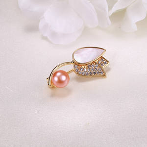 Korean Version Micro-Inlaid Retro Fish Tail <b>Brooch</b> Real Gold Electroplated Zircon Pearl Simple Design <b>Pins</b> Versatile Accessories - Product Image 1