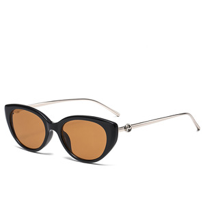 Gafas de sol tipo ojo de gato con media montura, lentes degradadas UV400, protección solar retro para mujer, para adultos - Product Image 3
