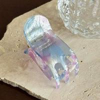 Pince à cheveux en acétate de petite taille pour maintenir les cheveux à l'arrière de la tête en chignon, design artisanal mignon en forme de requin