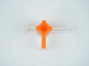 صمام تحكم هوائي بلاستيكي ثلاثي الاتجاهات للحقن مع قفل لوير لأنابيب بقطر خارجي 2.5/2.7 مم، بيع بالجملة مباشرة من مصنع جيانغسو - Product Image 4