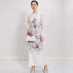 Robe plissée élégante Miyake pour femmes, manches longues, col rond, robe maxi pour <span class=keywords><strong>soirée</strong></span>, <span class=keywords><strong>tenue</strong></span> de <span class=keywords><strong>soirée</strong></span> - Product Image 1