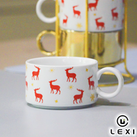 Ensemble de tasses en céramique empilables avec impression et mélange d'or miroir, motif renne rouge et étoile avec support doré, tasses à café de Noël pour fête du thé