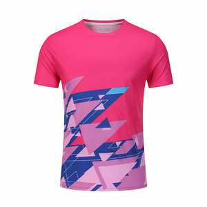 เสื้อคอกลมผู้ชายทรงสปอร์ตสำหรับฤดูร้อน ระบายเหงื่อได้ดี แห้งเร็ว ระบายอากาศได้ดี ป้องกันรังสียูวี น้ำหนักเบาพิเศษ เหมาะสำหรับการออกกำลังกาย - Product Image 1