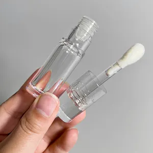 Low MOQ 5.5ml Wholesale Round Lip Gloss Tube Empty Clear Lipstick Container Transparent Liquid Blush Container With Big Brush