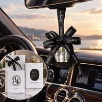 Diffuseur de parfum personnalisé pour voiture, rechargeable, avec pendentif et insert de parfum remplaçable, perles solides parfumées à la rose