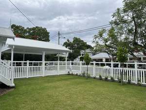 Paneles de valla de semiprivacidad de PVC de celosía moderna personalizable, yardas australianas resistentes a los rayos UV para cercado de seguridad junto a la piscina - Product Image 5