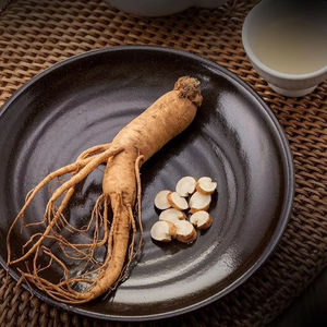 Changbai Dağı <span class=keywords><strong>Ginseng</strong></span> Bal Şarabı Tatlı Doğal Fermente Düşük Sıcaklıkta Karışık %6 Alkol İçeceği Şişesi - Product Image 3