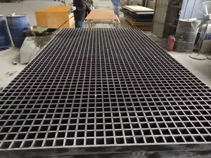 Alimentation d'usine grille en fibre de verre moulée en FRP antidérapante pour le système de passerelle