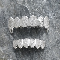 G027 Grillz Hip-Hop Européen et Américain, plaqué or, 6 pièces, en forme de crâne, pour hommes, accessoires dentaires dorés imposants et super cool
