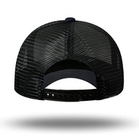 Casquette de baseball trucker en maille à 5 panneaux avec drapeau américain personnalisé et logo imprimé – Performance et mode unisexe pour adulte