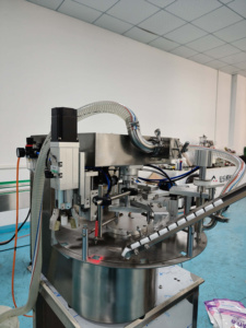 Người bán hàng tốt nhất tự động mật ong dán dầu keo nước rượu vang mềm Uống 200ml nước trái cây dán gói chất lỏng đứng Pouch Máy chiết rót - Product Image 4