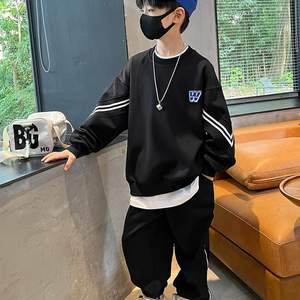 Ensemble de sport automne 2026 pour garçons, nouveau style, sweat-shirt et pantalon de survêtement en coton à rayures pour enfants et adolescents, vêtements décontractés et tendance - Product Image 4