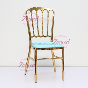Chaises Napoléon Dorées de Luxe en Métal pour Mariages en Plein Air, Location de Mobilier Hôtelier, Empilables pour Événements et Salons – <span class=keywords><strong>Vente</strong></span> en Gros - Product Image 1