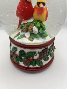 Caja de música de bola de nieve de pino artesanías de resina