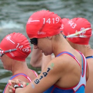 Tatuaggi personalizzati numero gara Triathlon temporanei impermeabili tatuaggi neri di lunga durata - Product Image 2