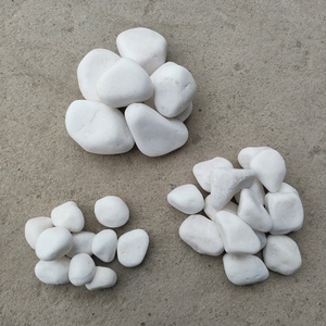 Vente de galets blancs durables, galets blancs polis pour la décoration de jardin, galets de gravier pour extérieur - Product Image 1