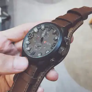 Недорогие мужские наручные часы с китайской фабрикой