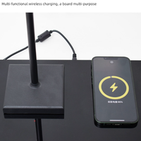 Lampe de bureau LED intelligente et créative pour chambre d'hôtel, avec chargeur sans fil multi-ports pour téléphones portables, lampe de table