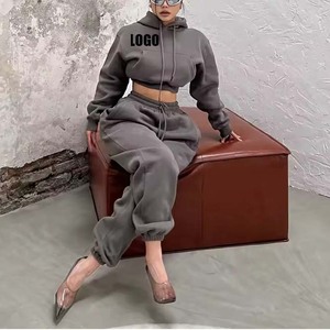 Set da donna con cappuccio e jogging <span class=keywords><strong>rosa</strong></span> con Logo personalizzato 2 pz Set di <span class=keywords><strong>pantaloni</strong></span> larghi e felpa con cappuccio per donna - Product Image 4