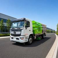 Camion balayeuse de voirie diesel 4x2 avec aspiration |   Véhicule de balayage et de collecte des ordures municipales avec lavage haute pression