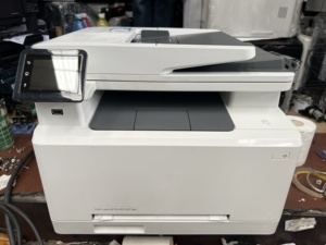Impresora Multifuncional LáserJet Pro <span class=keywords><strong>MFP</strong></span> <span class=keywords><strong>M277dw</strong></span>, Escáner y Fotocopiadora, Impresora a Color - Product Image 2