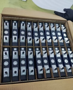 แบตเตอรี่ลิเธียมไอออน 3.2V 40Ah ของคลังสินค้าจีน แบบชาร์จได้ชนิดฟอสเฟตทรงปริซึม สำหรับเก็บพลังงานแสงอาทิตย์ - Product Image 6