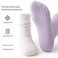 Chaussettes antidérapantes en coton pour femmes, chaussettes de yoga côtelées avec semelle à pois en silicone, pour Pilates, Barre et exercices au sol, vente en gros, MOQ 50