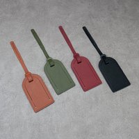 Étiquette de bagage en cuir végétalien avec rabat de confidentialité, porte-carte nominative et sangle pour valise, idéale pour les voyages et les affaires