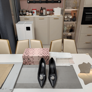 Zapatos de Tacón de Aguja con Punta Puntiaguda y Decoración de Diamantes de Imitación para Mujer, Elegantes y Modernos, Ideales para Salir de Noche, Fiestas y Citas - Product Image 3