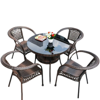 Meubles de patio en rotin pour bistrot et café, table de patio, mobilier de salle à manger extérieur en osier tressé pour restaurant
