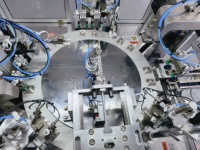Automatic Bottle Cap Assembly Machine Plastic Cap Assembly Machine for Assembly Caps From Top Supplier