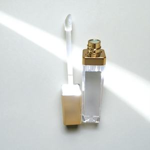 led light <b>lip</b> <b>gloss</b> with mirror customized logo high and waterproof - Product Image 2