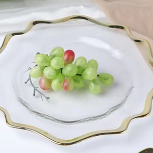 Ensemble de plats de service en verre transparent avec bord doré, motif floral en émail, décoratif pour les fêtes et les mariages - Product Image 3