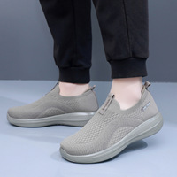 Chaussures de course pour hommes en maille respirante, légères, à semelle souple, baskets décontractées et athlétiques antidérapantes pour l'automne – Vente en gros usine