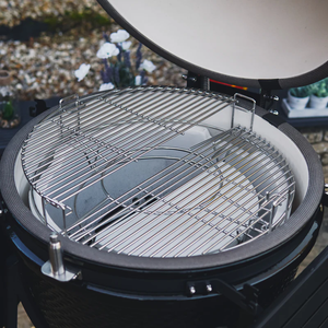 Système de cuisson SEB <span class=keywords><strong>KAMADO</strong></span>/Divise et conquér, pour <span class=keywords><strong>Kamado</strong></span> de 21 pouces, grillage d'un côté, fumoir de l'autre, créez un <span class=keywords><strong>barbecue</strong></span> à 2 zones - Product Image 1