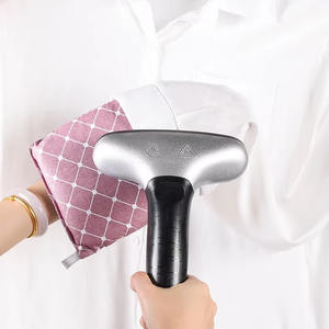 Tabla de Planchar Moderna, Sostenible y Lavable, Mini Funda Protectora Anti-quemaduras, Tela Resistente al Calor y a las Manchas - Product Image 2