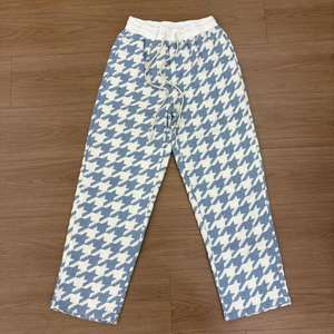 بنطلون رياضي رجالي عالي الجودة من MICHI مصنوع من الصوف/النايلون بتصميم كارجو واسع الساق مع نقشة الفهد سريع الجفاف وصديق للبيئة ومقاوم للتكور ومعالج بالغسيل الحمضي - Product Image 1