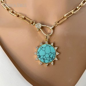 Collana NM50714 con Catena a Graffetta Placcata Oro, Pendente in Howlite Turchese, Zirconi Cubici Micro Pavé, Chiusura a Moschettone, Gioielli da Donna - Product Image 5