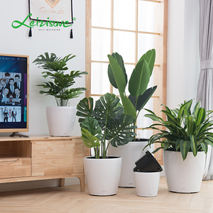 Decorative Self Watering plastic flower pot planter home garden
