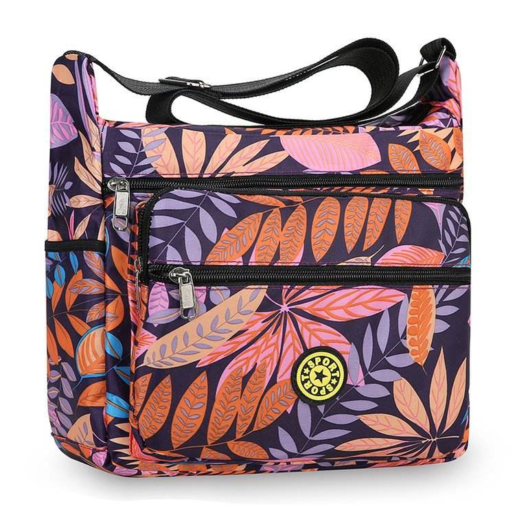 Carmesí (hojas estilo)