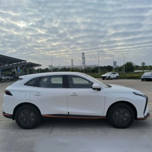 Dongfeng Forthing Friday EV RHD REEV, Approvisionnement Direct Usine, Haute Qualité, Fabriqué en Chine, Longue Autonomie, Voiture Familiale 5 Places - Product Image 4