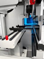Presse plieuse CNC 30T/1250S avec moteur pour le traitement de l'acier inoxydable, de l'aluminium et du PVC, fonctionnement manuel, haute précision, vitesse rapide
