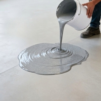 Peinture liquide autolissante époxy à effet sable coloré pour sols, revêtement fluide effet marbre brillant pour sols en ciment à base de solvant