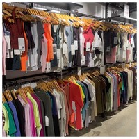 T-shirts en coton de haute qualité pour femmes, motifs variés, vêtements imprimés en stock, options grandes tailles, surplus de Hong Kong