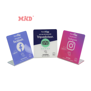 Tablero de menú acrílico con diseño personalizado NFC Triple QR Code Stand Restaurant Bar Signage - Product Image 1