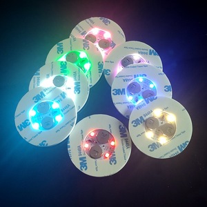 Al por mayor, decoración personalizada <span class=keywords><strong>para</strong></span> fiestas en bares: pegatinas LED <span class=keywords><strong>para</strong></span> vasos de cerveza, posavasos luminosos y alfombrillas luminosas <span class=keywords><strong>para</strong></span> vasos. - Product Image 4